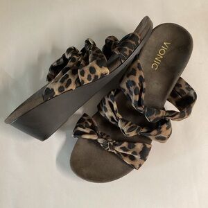 Vionic Park Rizzo Leopard Print Wedge Sandals
